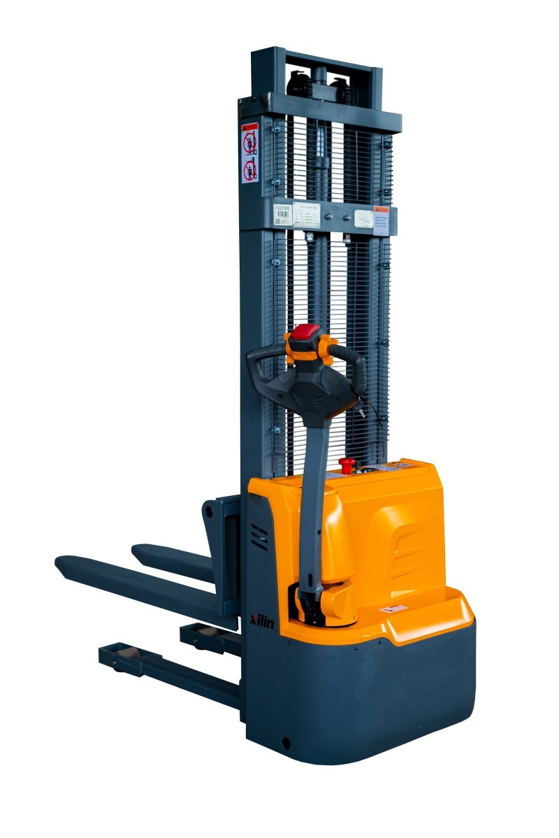 Штабелер самоходный 1,5 т 3,0 м XILIN CDD15R-EN Li-ion  24/60 В/Ач с раздвижными вилами