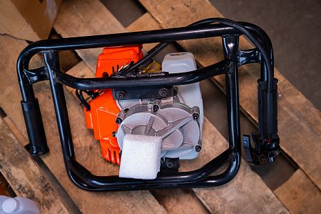 Мотобур без шнека 1,8 кВт TOR JH52-1