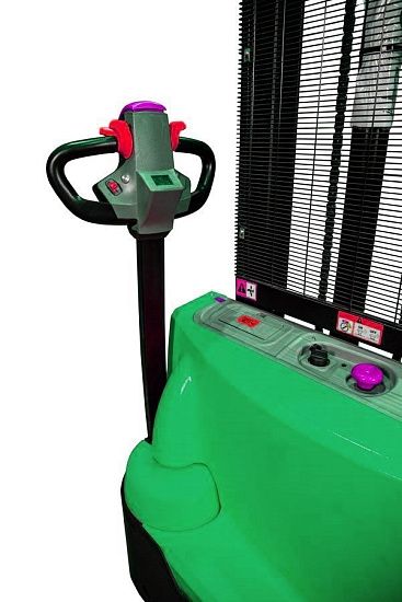 Штабелер самоходный 1,5 т 4,0 м TOR WS15H-4000SC PRO Li-ion 24/60 В/Ач контроль скорости подъема 