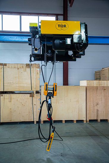 Таль электрическая TOR SHA8 2D 3,2 т 6 м 4/1 УСВ 380В двухскоростная